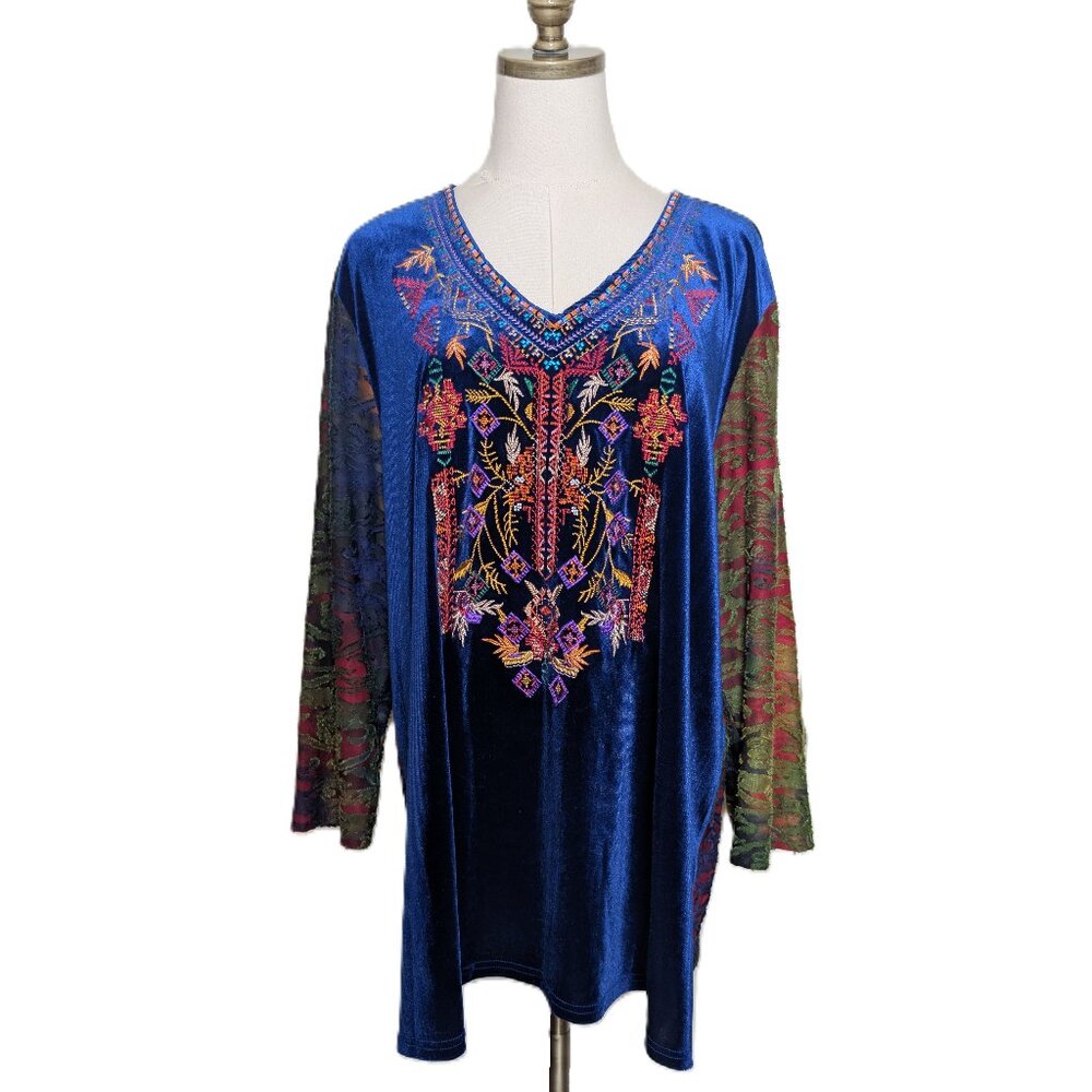 Calessa Floral Embroidered Velvet Tunic Top Women Plus 2X Blue Hippie Bohemian